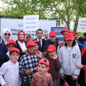 Kahramanmaraş’ta Otizm Farkındalık Yürüyüşü Gerçekleştirildi - fotoğraf 3