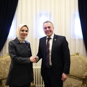 Bakanımız Göktaş, İsviçre-Türkiye Dostluk Anlaşması'nın 100. yılı dolayısıyla düzenlenen sergi açılışı ve konsere katıldı - fotoğraf 2