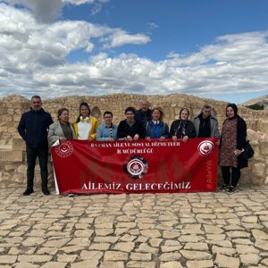 "İlimiz Hasankeyf İlçesi ve Mardin İlinin Midyat ilçesine geziye götürülerek tarihi ve turistik yerleri yakından görme fırsatı " - fotoğraf 4
