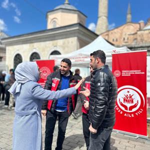 2025 Aile Yılı kapsamında "Ailemiz Geleceğimiz" konu başlığında Bakanlığımızın hizmet modellerine ilişkin tanıtım ve bilgilendirme faaliyetleri gerçekleştirilmiştir. - fotoğraf 4