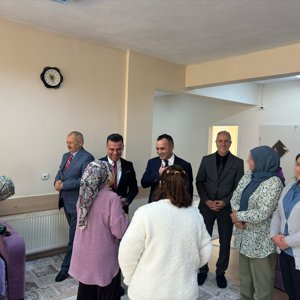 Engelsiz Yaşam Bakım ve Rehabilitasyon Merkezi Bayram Ziyareti - fotoğraf 2