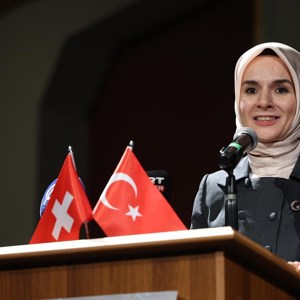 Bakanımız Göktaş, İsviçre-Türkiye Dostluk Anlaşması'nın 100. yılı dolayısıyla düzenlenen sergi açılışı ve konsere katıldı - fotoğraf 1