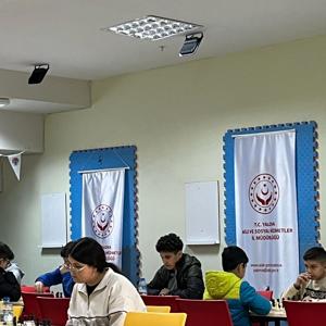 "Marmara Bölge Satranç Turnuvası, İl Müdürlüğümüzün ev sahipliğinde düzenlendi." - fotoğraf 1