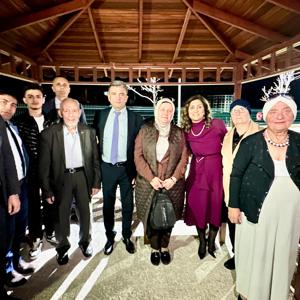 Daire Başkanımız Sayın Ahmet EVCİL ve İl Müdürümüz Sayın Emine BÖÇKÜN; Karesi Huzurevi Yaşlı Bakım ve Rehabilitasyon Merkezi Müdürlüğümüze Ziyaret Gerçekletirdi. - fotoğraf 1