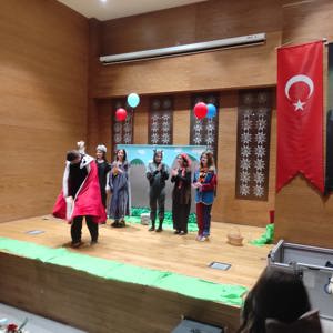 Gülen Yüzler: “Arkadaşım Eşşek” Tiyatrosu ile Çocuklarımızla Buluştu! - fotoğraf 1
