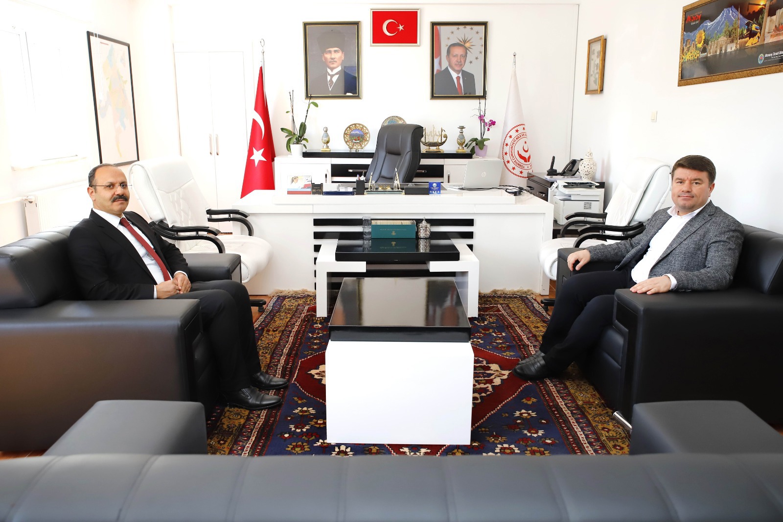 📍Belediye Başkanımız Sayın Dr. Evren Dinçer’den Kurumumuza Ziyaret - fotoğraf 1
