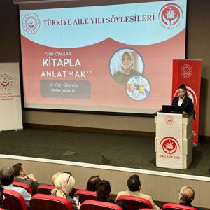 “Zor Konuları Kitapla Anlatmak” Söyleşisi Gerçekleştirildi - fotoğraf 5