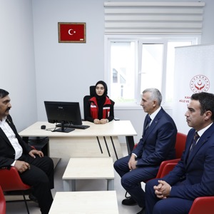 Hastanelerde Şehit Yakını, Gazi ve Gazi Yakınları Destek Birimlerini Hizmete Aldık. - fotoğraf 1