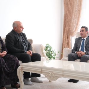 İl Müdürümüz M.Ferdi Bozkurt'tan 2025 Aile Yılı Kapsamında Depremzede Ailelere Anlamlı Ziyaret - fotoğraf 5