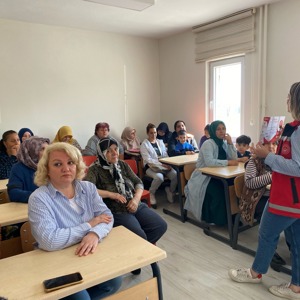Aile Yılında “Evlilik Öncesi Eğitim” ve “Aile Danışmanlığı” “Sosyal Hizmet Merkezi Faaliyetleri Tanıtımı” yapıldı. - fotoğraf 2