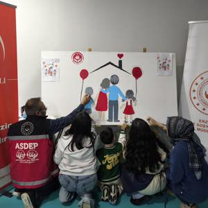 Çocukların Dünyası – Aile Yılı Resim Çalışması - fotoğraf 2