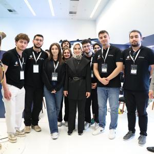 Aile ve Sosyal Hizmetler Bakanımız Göktaş, Verimlilik ve Teknoloji Fuarı'nı ziyaret etti - fotoğraf 6