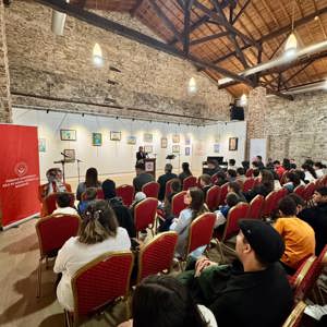 Bakanlığımız tarafından 23 Nisan Ulusal Egemenlik ve Çocuk Bayramı nedeniyle çocuklarımızın eserlerinin sergilendiği “Benim Renklerim Resim Sergisi” Dolmabahçe Sarayında açıldı. - fotoğraf 3