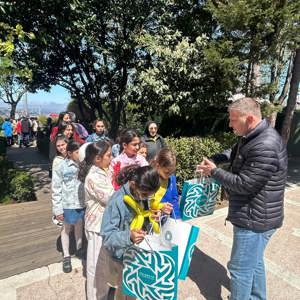 23 Nisan etkinlikleri kapsamında sosyal sportif kültürel faaliyetler birimimiz koordinesinde yatılı kuruluşlarımızdan toplam 383 çocuğumuz hoşça vakit geçirmiştir. - fotoğraf 3