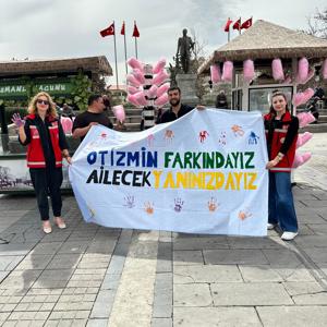 Otizmin Farkındayız, Ailecek Yanınızdayız - fotoğraf 5