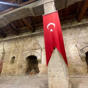 2025 Aile Yılı kapsamında Şehit Yakını ve Gazi Ailelerimizle Hira Mağarasından esinlenerek Sancaklar Yeraltı Camisi'ne ziyaret düzenlenmiştir. - fotoğraf 5