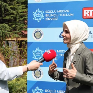 Bakanımız Mahinur Özdemir Göktaş, "Güçlü Medya, Bilinçli Toplum Zirvesi"nde konuştu - fotoğraf 6