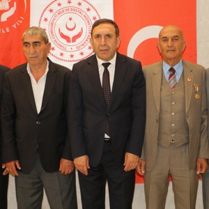 2025 Aile Yılı Kapsamında Halka Açık Olan  Aylin Demir konserini gerçekleştirdik.. - fotoğraf 13