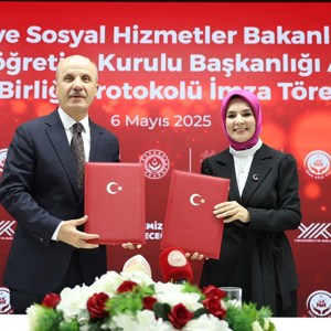 Aile ve Sosyal Hizmetler Bakanlığı ile YÖK arasında "Aile Yılı" kapsamında iş birliği protokolü imzalandı - fotoğraf 2