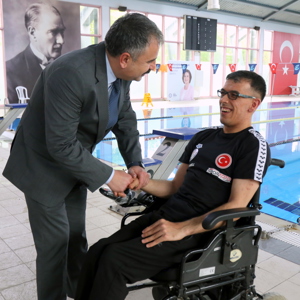 Başarı Hikâyesi: Milli Sporcu Mehmet Bakır Eğilmez’e Anlamlı Ziyaret - fotoğraf 2