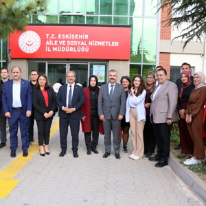 Sağlık-Sen Genel Başkanı Mahmut Faruk Doğan'dan Eskişehir İl Müdürlüğümüze Ziyaret - fotoğraf 6