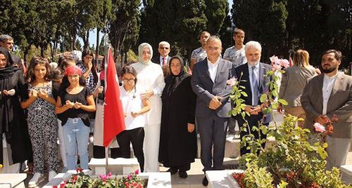 ''Hem çocuklarımızı hem de büyüklerimizi sevindirmek bizim için bayramlarda en güzel mutluluktur"