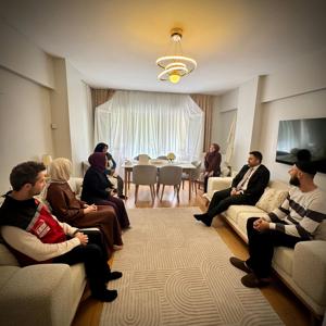 Evlenecek Gençlerin Desteklenmesi Projesi kapsamında; İl Müdürümüz Sn. Ömer TURAN, evlilik kredisinden faydalanan Cihat Süer ve Aynur Süer çiftimize ziyaret gerçekleştirmiştir.  - fotoğraf 4
