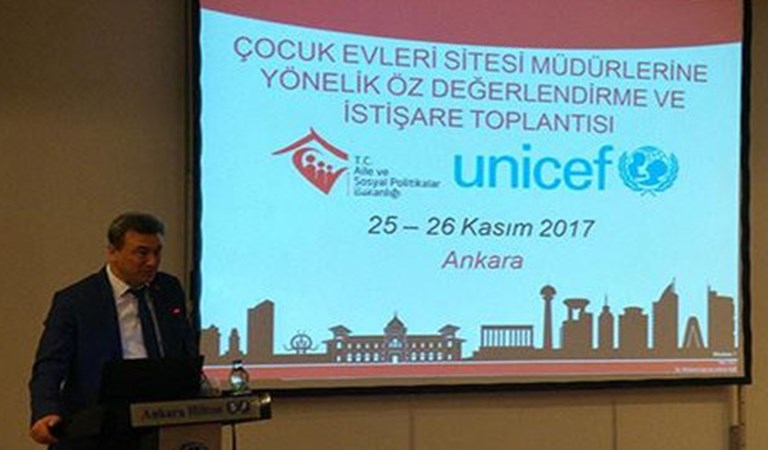Çocuk Evleri Sitesi Müdürlerine Yönelik Öz Değerlendirme Toplantısı Ankara'da Yapıldı
