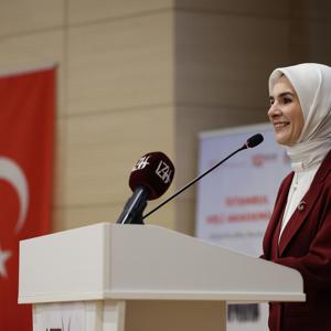 Aile ve Sosyal Hizmetler Bakanımız Göktaş, Ebeveynlik Zirvesi'nde konuştu - fotoğraf 1