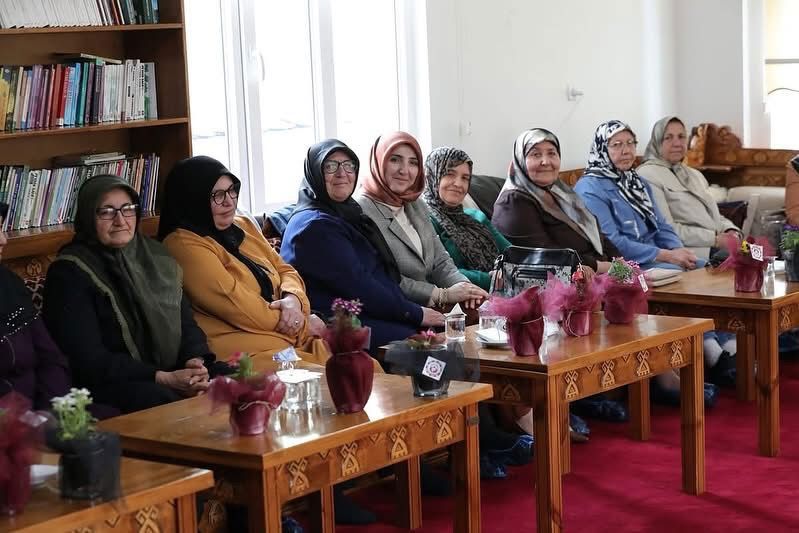 📌Aile Yılında, Büyük Ailemizle Anneler Günü’nü Kutladık! - fotoğraf 6