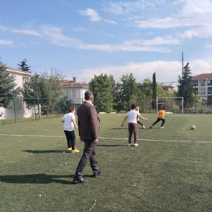 İl Müdürü Harun TOHUMCU Hakemlik yaptı. - fotoğraf 7