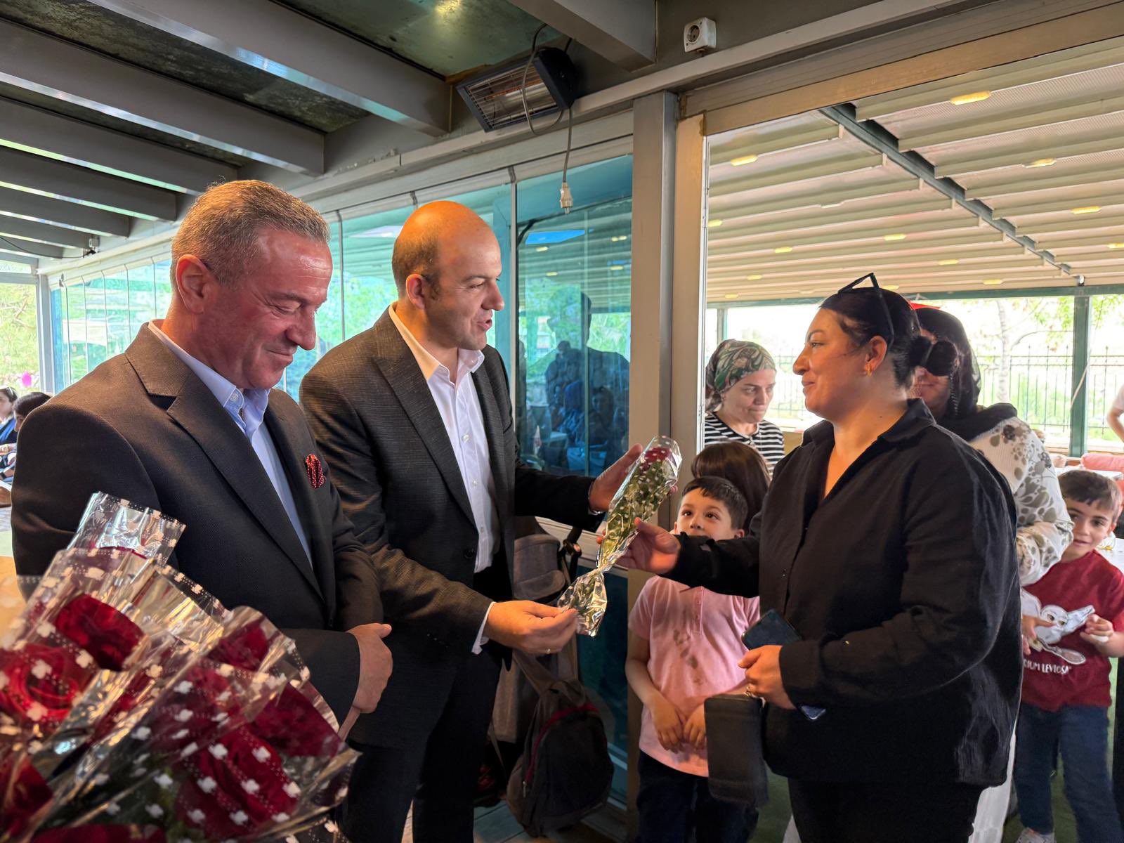 Anneler Günü Programı