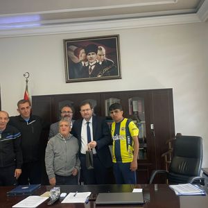 Engelliler Haftası Kapsamında Uzunköprü Kaymakamı Onur KÖKÇÜ Ziyaret Edildi. - fotoğraf 1