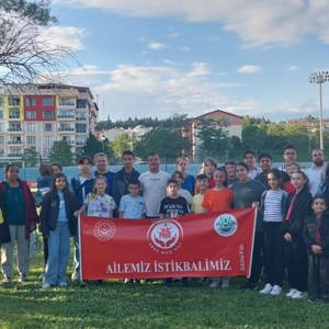 2025 Aile Yılında Ailenin Korunması ve Güçlendirilmesi kapsamında “2025 Aile Yılı Oryantiring Etkinliği” düzenlendi. - fotoğraf 1