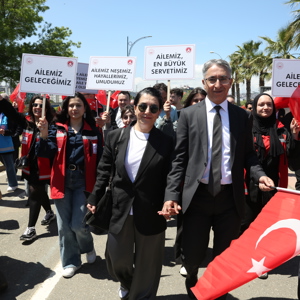 Samsun’da “Ailemiz Geleceğimiz” Temalı Yürüyüş Büyük İlgi Gördü - fotoğraf 6