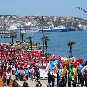 Samsun’da “Ailemiz Geleceğimiz” Temalı Yürüyüş Büyük İlgi Gördü - fotoğraf 14