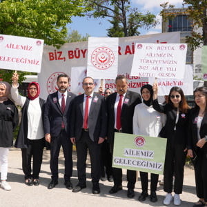 Aile Yılı ve Uluslararası Aile Haftası kapsamında Başkent Ankara’da  Düzenlenen Etkinliklerde Ailelerimizle Bir Araya Geldik - fotoğraf 11