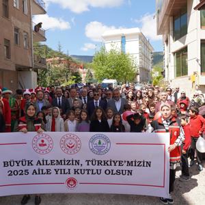 Aile Yılı ve Uluslararası Aile Haftası kapsamında Başkent Ankara’da  Düzenlenen Etkinliklerde Ailelerimizle Bir Araya Geldik - fotoğraf 27