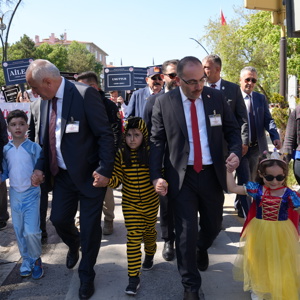 Aile Yılı ve Uluslararası Aile Haftası kapsamında Başkent Ankara’da  Düzenlenen Etkinliklerde Ailelerimizle Bir Araya Geldik - fotoğraf 16