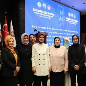 Aile ve Sosyal Hizmetler Bakanımız Göktaş, Uluslararası Aile Sempozyumu'nda konuştu - fotoğraf 5