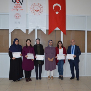 Aile Eğitim Programı (AEP) Eğitici Eğitimi 18-25 Eylül Tarihleri Arasında Gerçekleştirildi. - fotoğraf 26