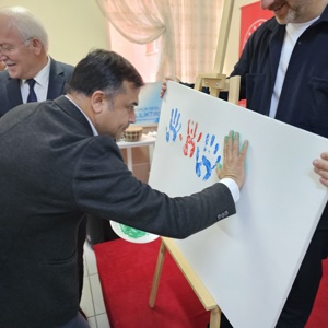 Yaşar Doğu Engelsiz Yaşam Merkezi’nde 23 Nisan Coşkusu ve Otizm Farkındalığı Bir Aradaydı - fotoğraf 15