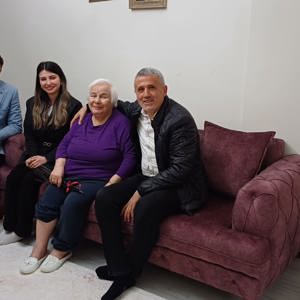 Anneler Günü’nde Şehit Annelerine Anlamlı Ziyaret - fotoğraf 1