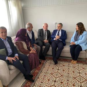 Anneler Günü’nde Şehit Annelerine Anlamlı Ziyaret - fotoğraf 8