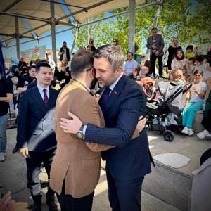 Aile Yılı kapsamında 15 Mayıs Uluslararası Aile Günü ve Engelliler Haftası münasebetiyle; Evde Bakım Hizmetinden yararlanan ailelerimizin katılımı ile "Engelsiz Bahar Şenliği" düzenlendi. - fotoğraf 1