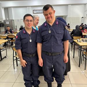 Engelliler Haftası münasebetiyle Engelli Gençlerimiz için düzenlenen Temsili Askerlik Töreni'nde gençlerimizin ve ailelerinin heyecanlarını paylaştık. - fotoğraf 3
