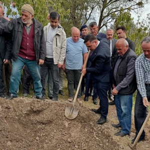 Aziz Şehidimiz Jandarma Er Birol Açıkgöz’ün Babası Mehmet Açıkgöz Amcamızı Ebediyete Uğurladık - fotoğraf 11