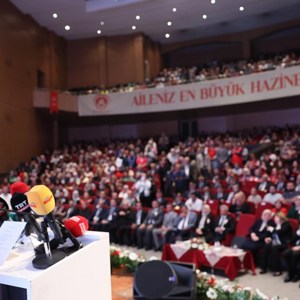 Bakanımız Sayın Mahinur Özdemir Kahramanmaraş’ta Aile Yılı Lansmanına Katıldı - fotoğraf 15