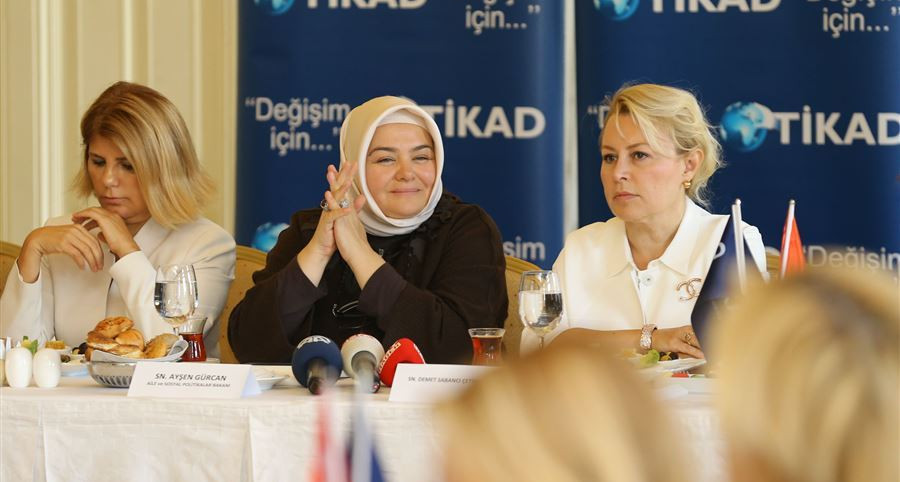 Bakan Gürcan: Kadının iş gücü piyasası içinde yer alması son derece önemli