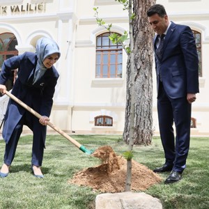 Aile ve Sosyal Hizmetler Bakanımız Göktaş, Bilecik'te ziyaretlerde bulundu - fotoğraf 3